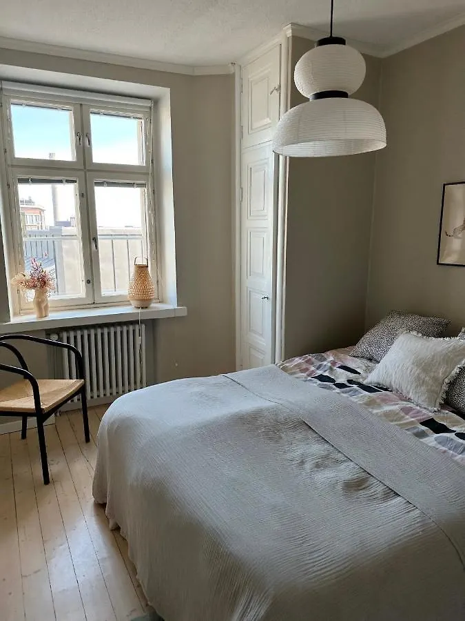 Apartment Urban Penthouse Next To Metro With City Views Helsinki Finland